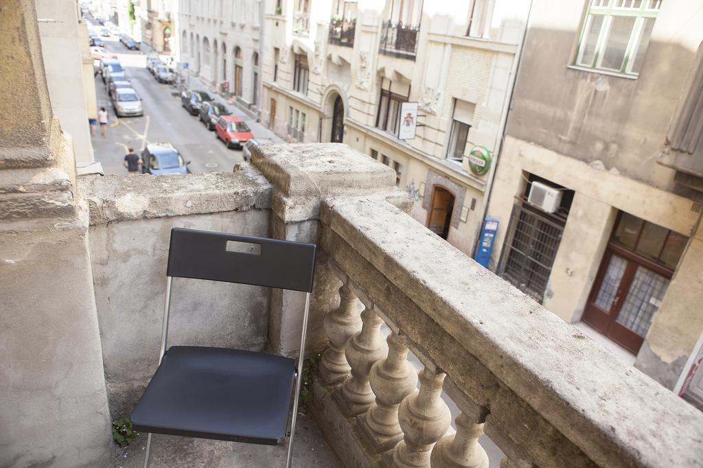Cute Downtown Studios Budapest Exteriör bild