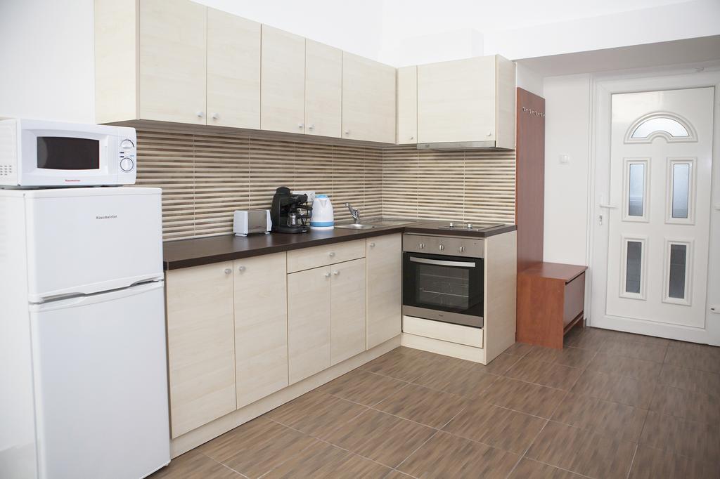 Cute Downtown Studios Budapest Exteriör bild